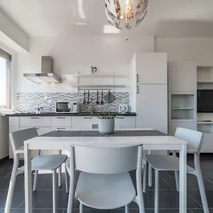 Apartament Nomentana White By Ghor, Rzym